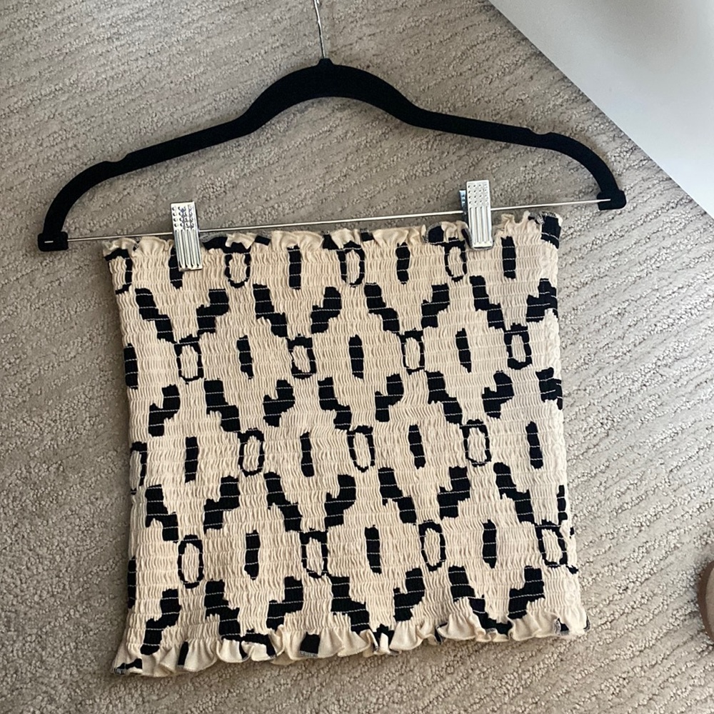 Minimalist H&M Tube Top